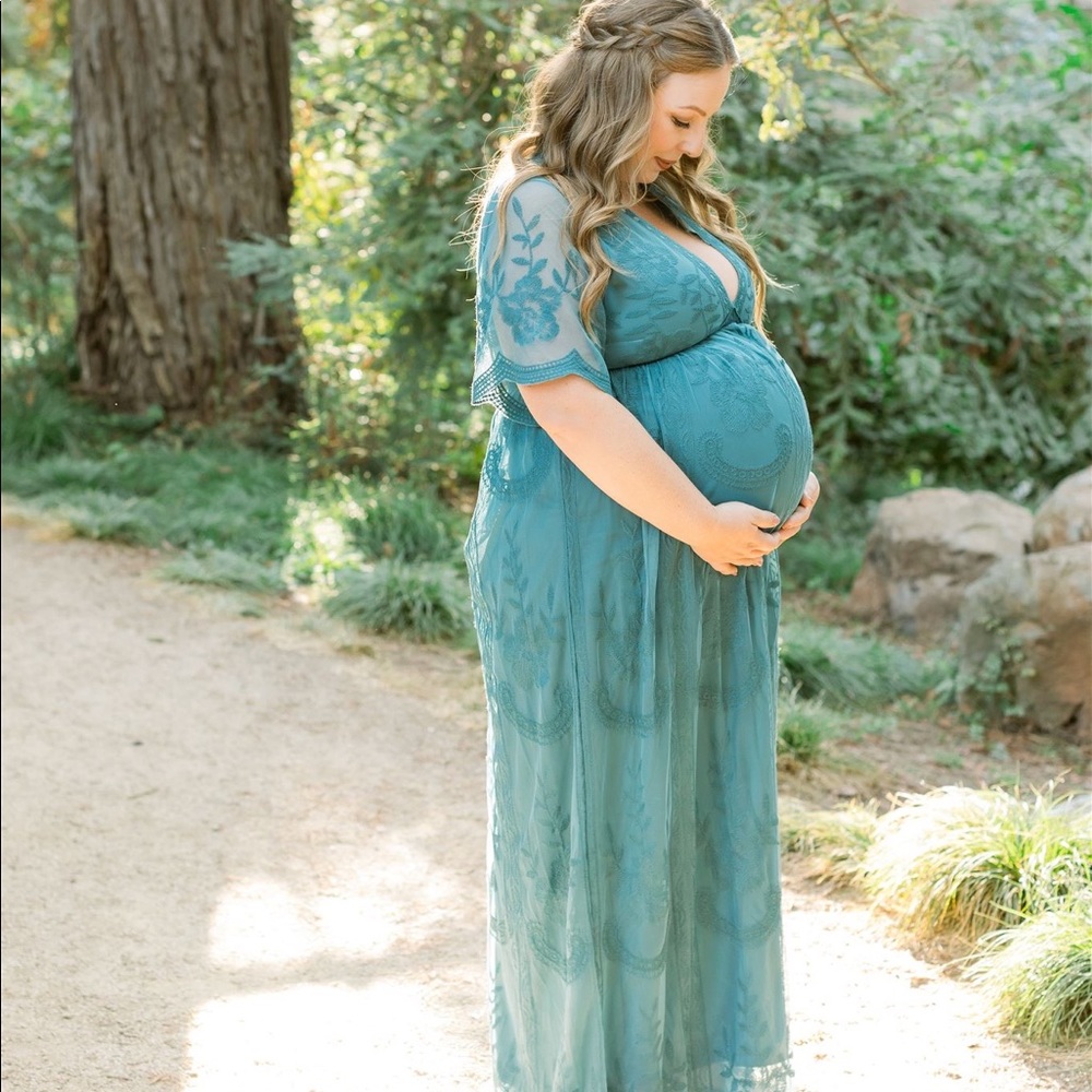Maternity dress